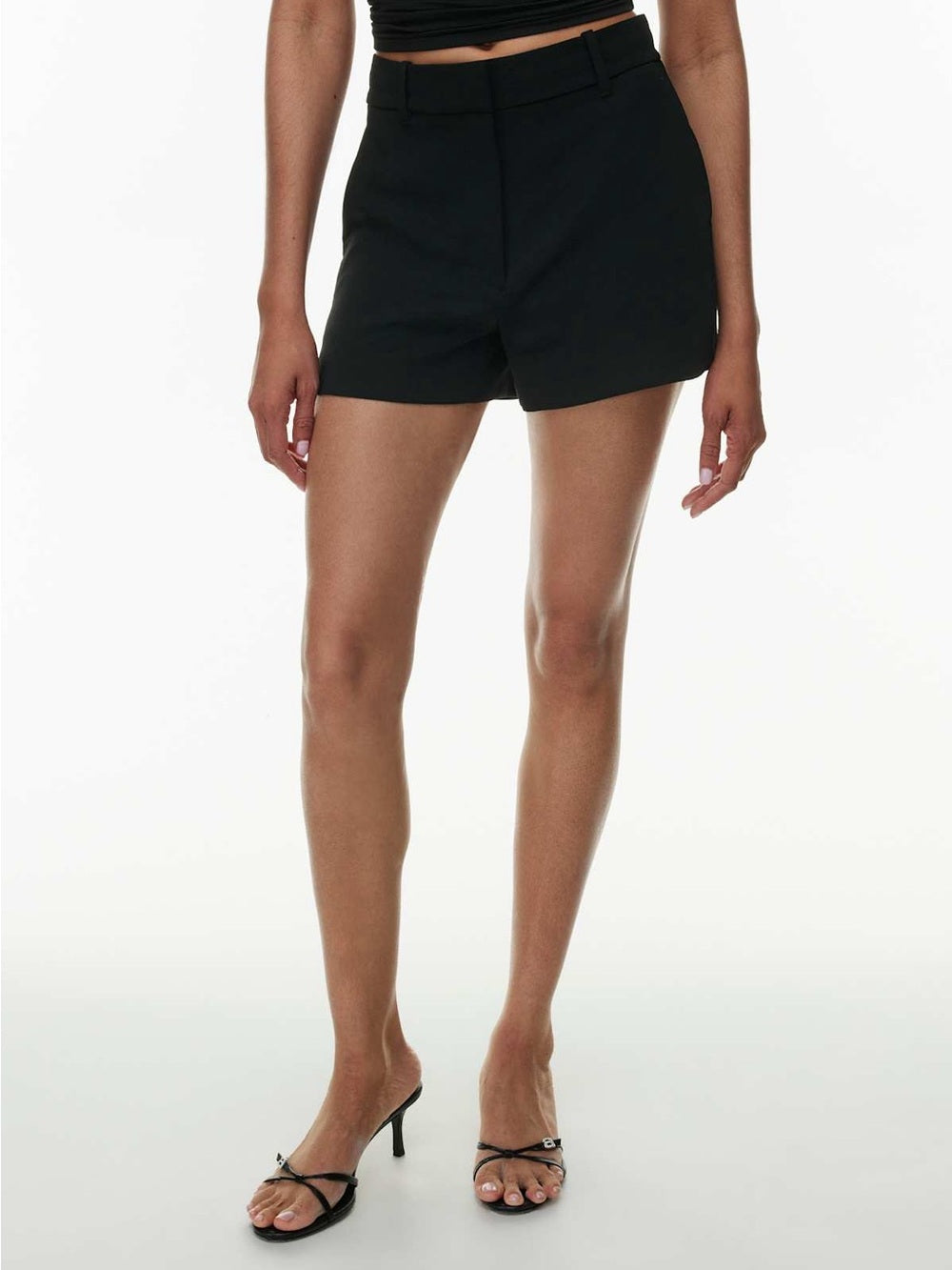 Wilfred Anthem Black Shorts, size 8