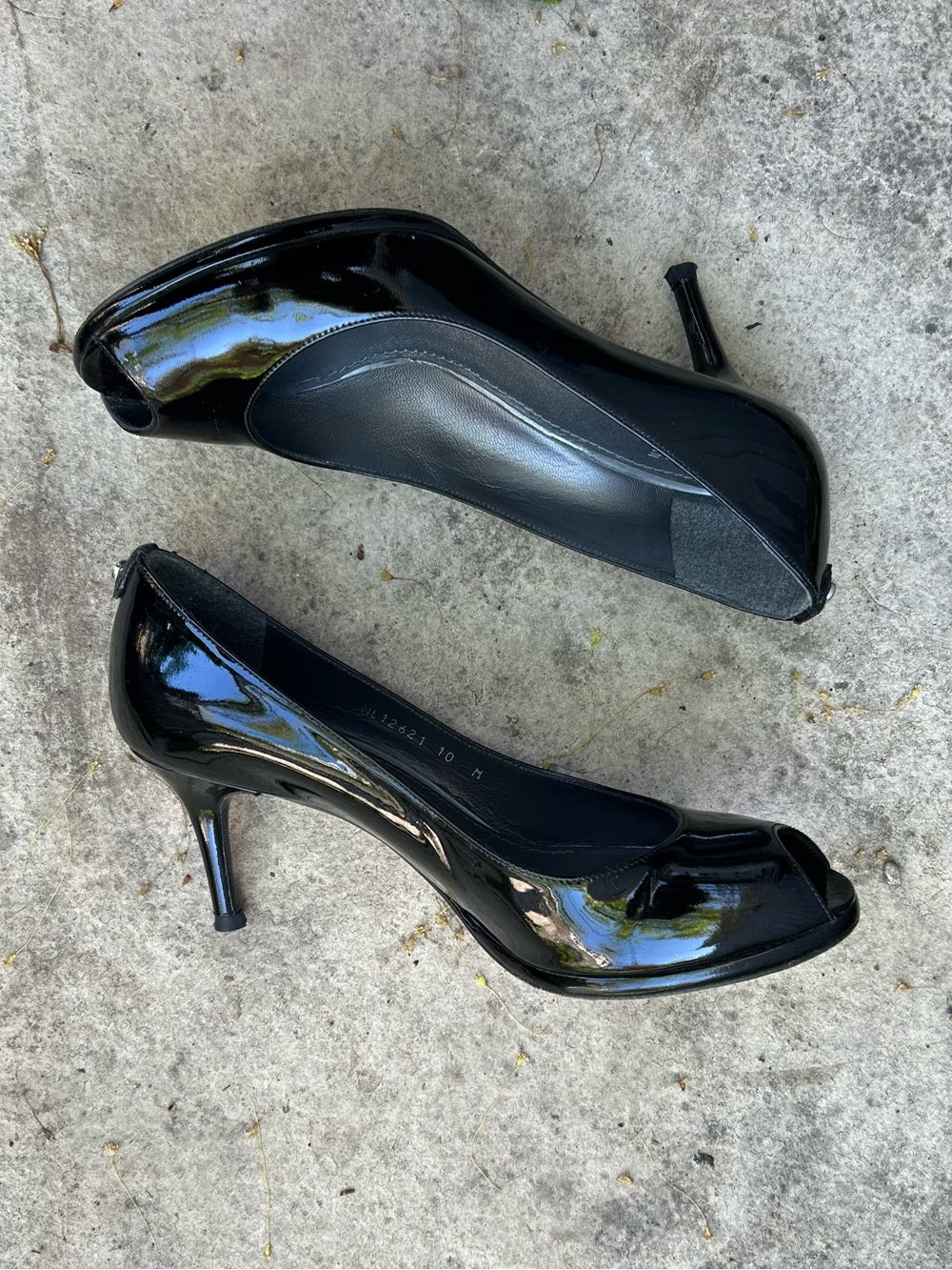 Stuart Weitzman Black Patent LogoPolly peep toe heels, size 10