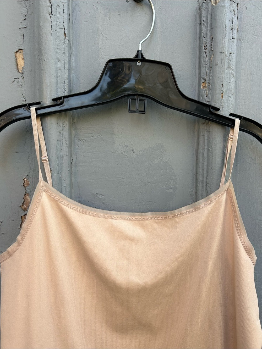 Ann Taylor Taupe cami, Large
