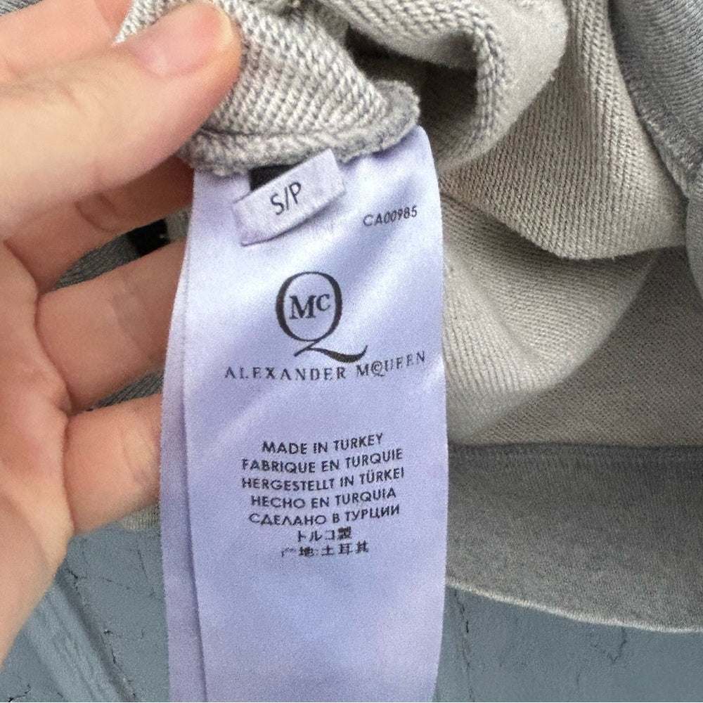 MCQ Alexander MCQueen Swallow Print Sweatshirt, size Small
