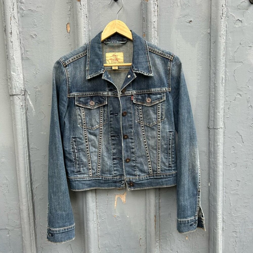 Levi’s original Trucker Jacket, size Small