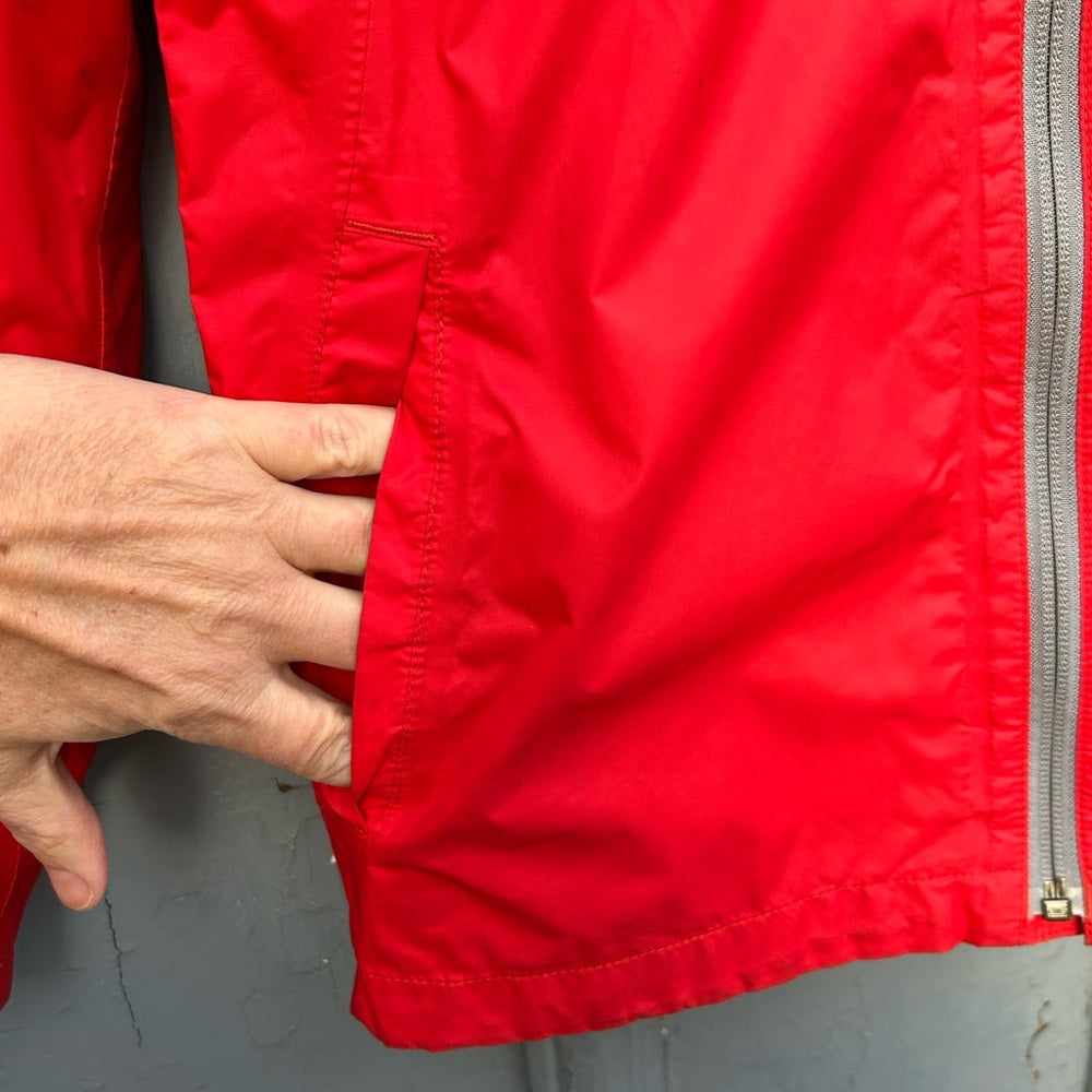 The North Face Resolve Reflective Rain Jacket - Size Kids 10-12