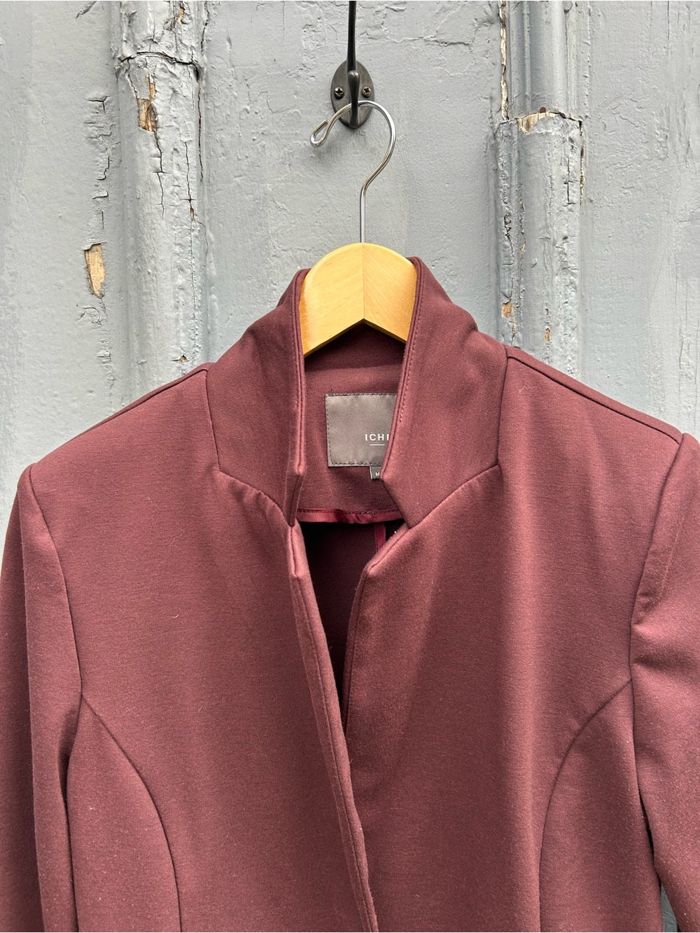 Ichi Maroon Jersey Kate Blazer, size M