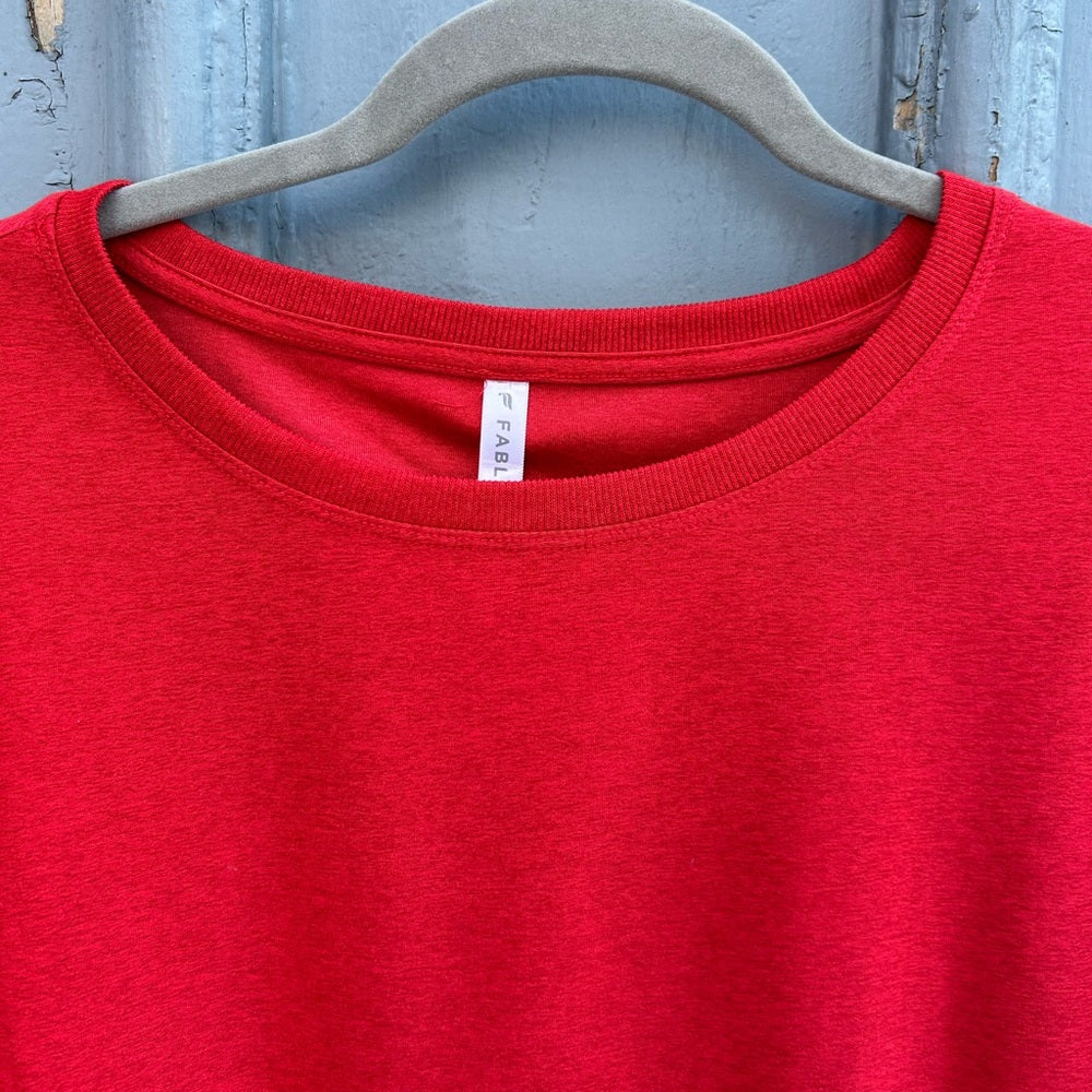 Fabletics red Sarah stretch crop top size L NWT