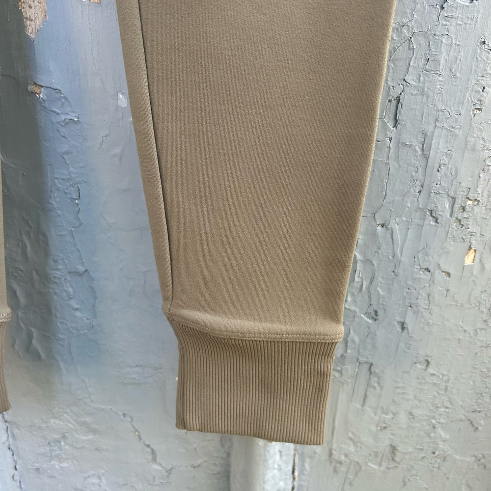 Alo Avenue legging, BNWT, size Small