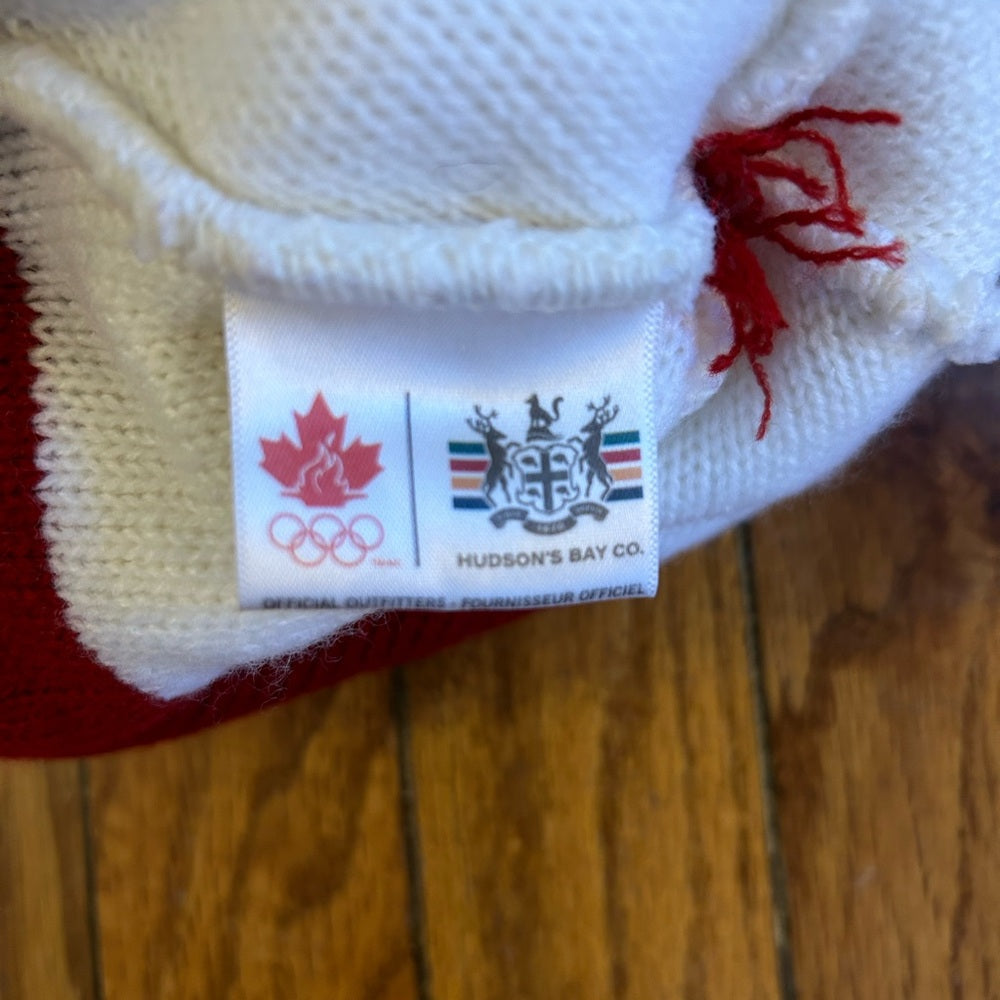 Team Canada 2010 HBC Toque, Youth (small adult head)