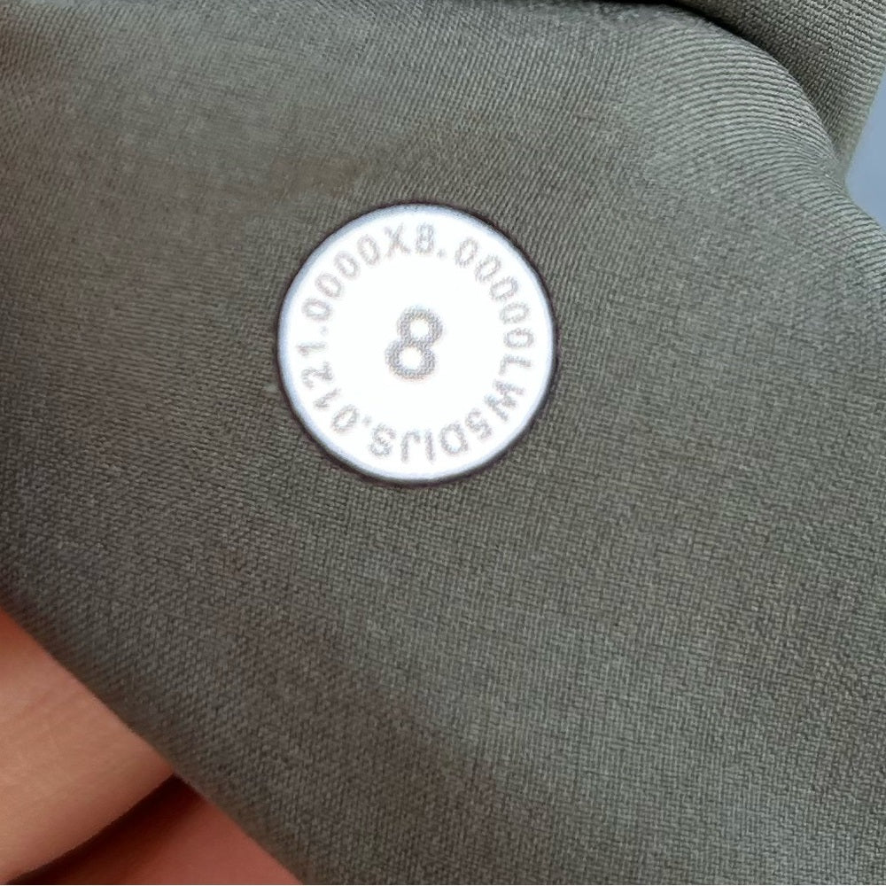Lululemon Stretch High-Rise Jogger, size 8