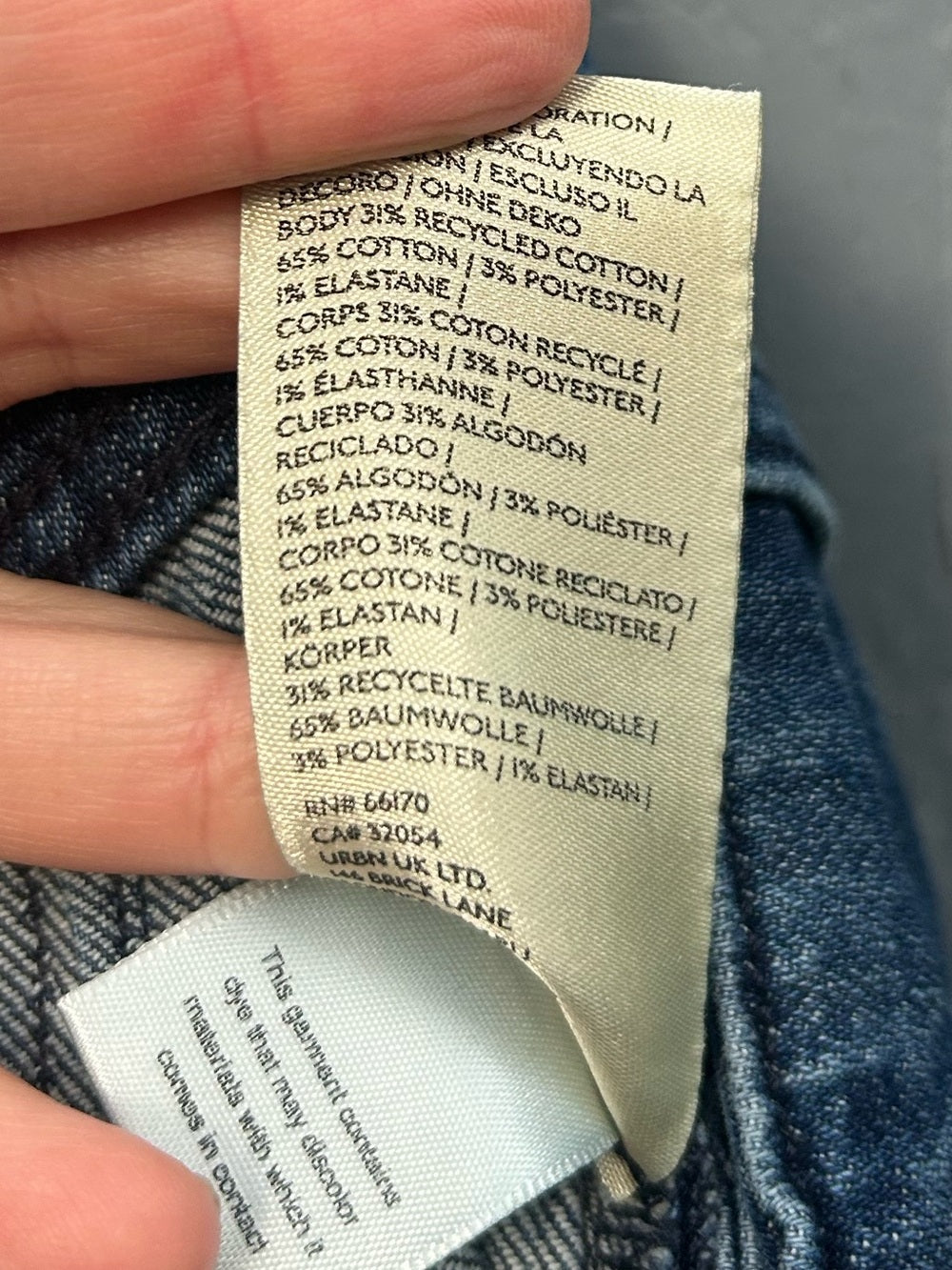 Pilcro Relaxed Mid-Rise Jeans, size 16