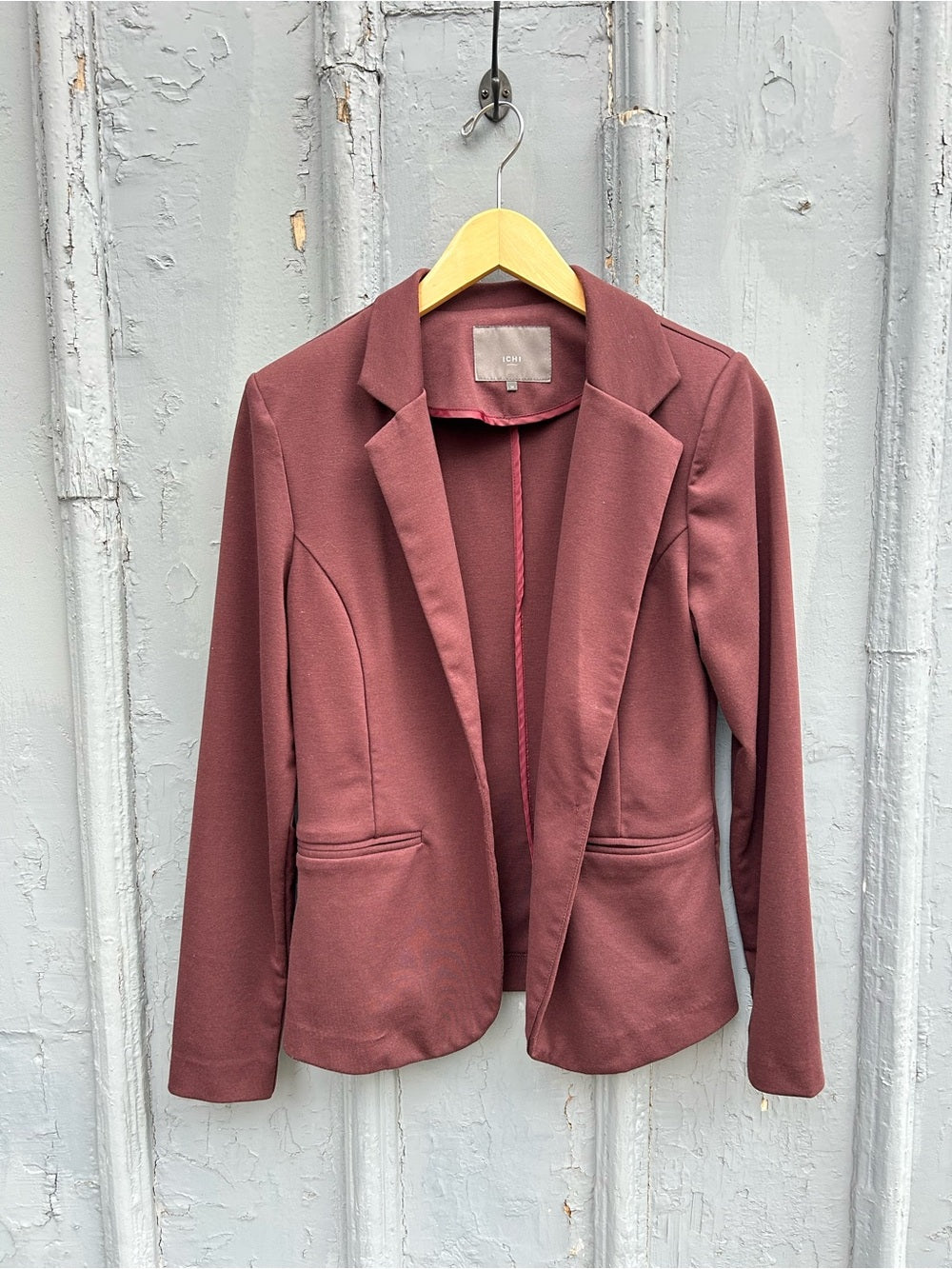 Ichi Maroon Jersey Kate Blazer, size M