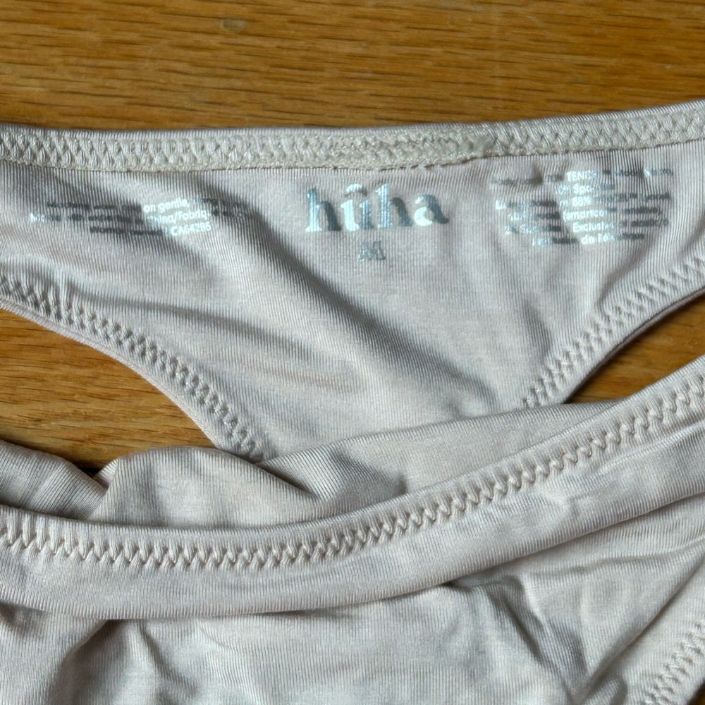 NWT Huha Mineral Undies Low Profile Thong -Brown SM