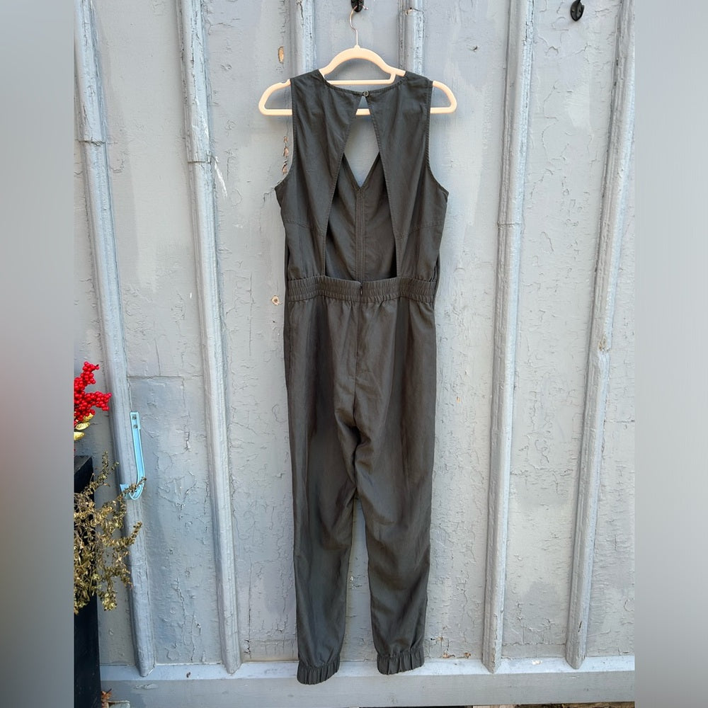 Onepiece Onesie Jumpsuit, size Small