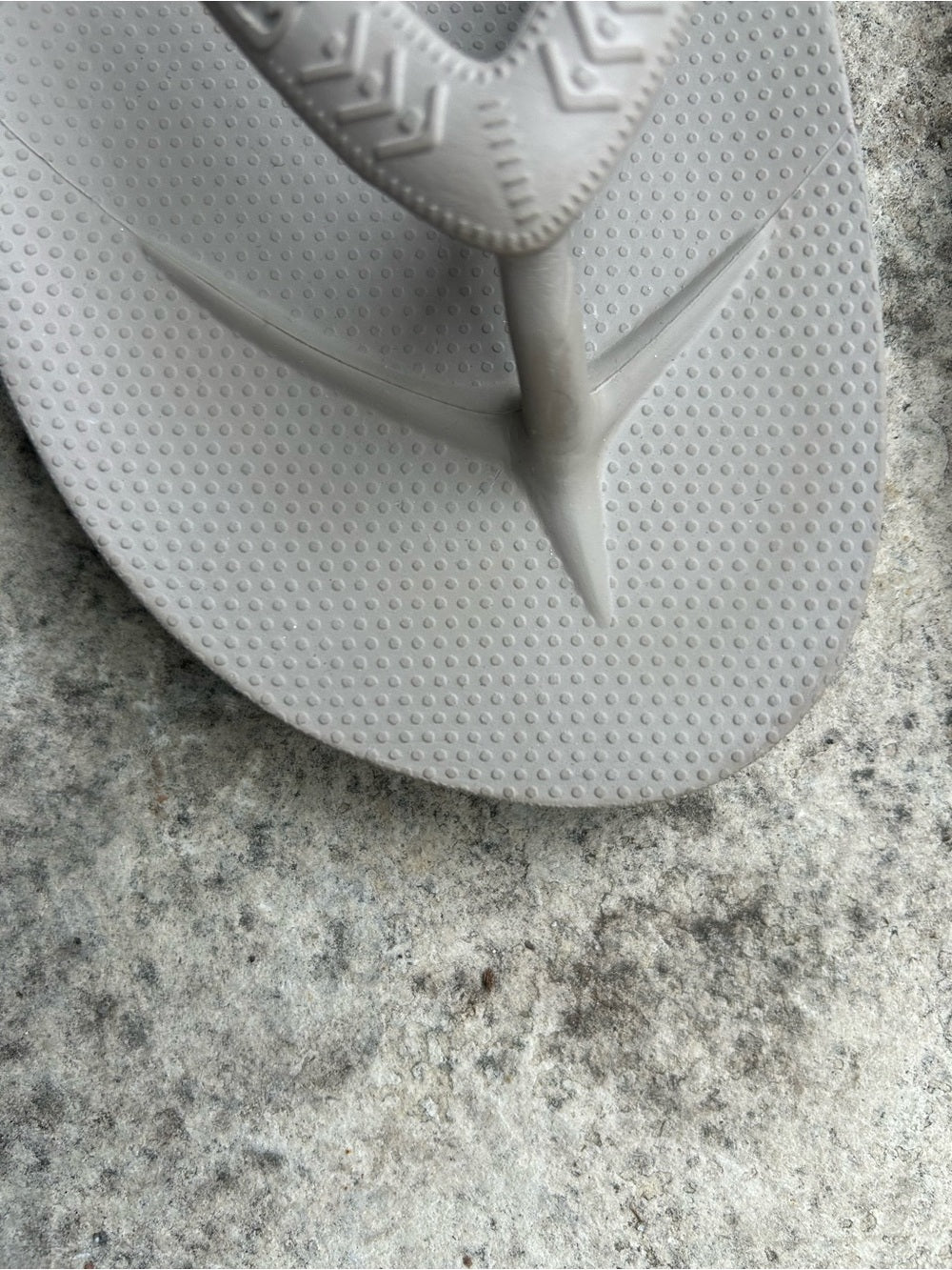 Archies Taupe Arch Support Flip Flops, size M8/W9
