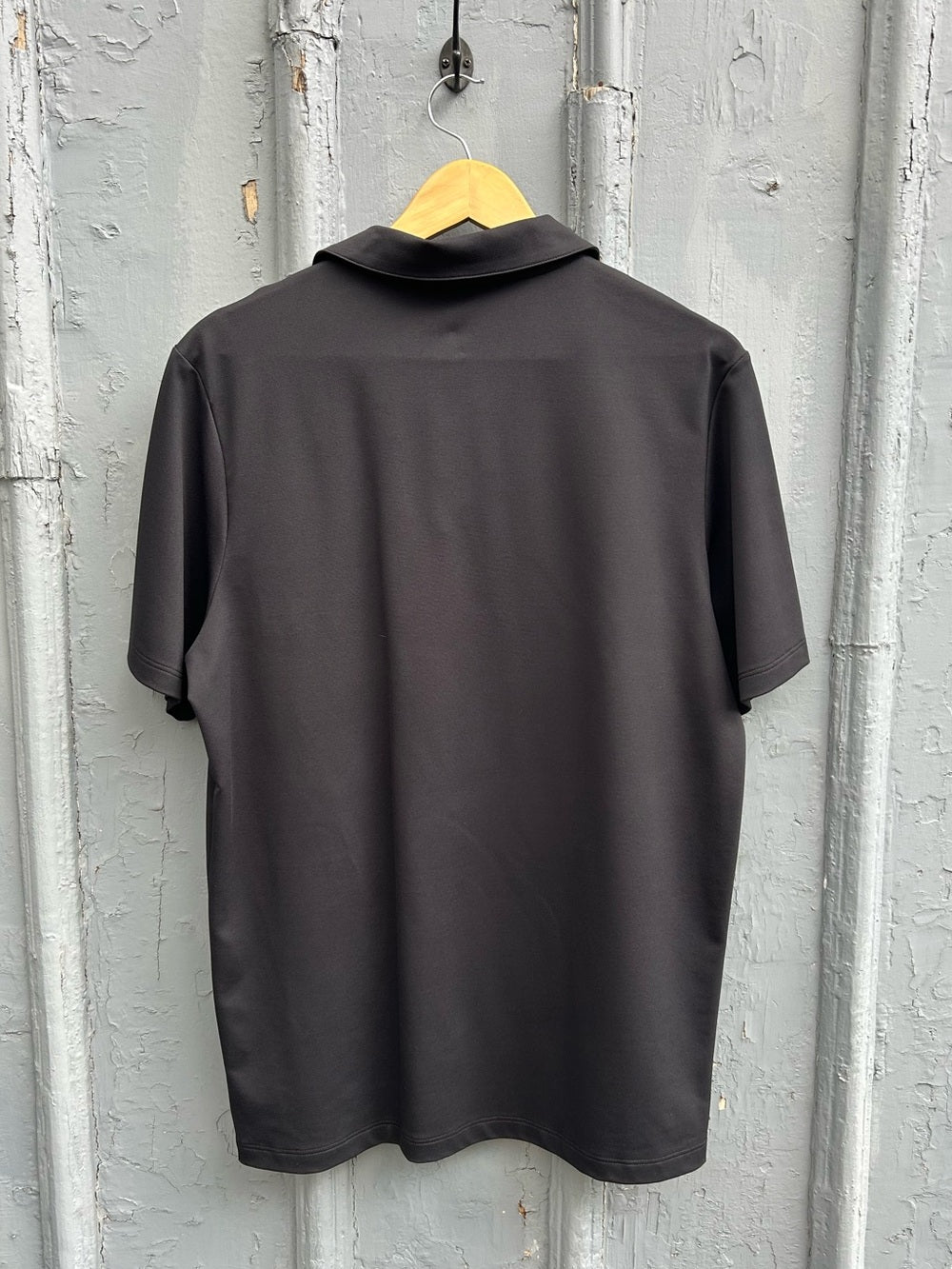 Shan Actuel Polo, black, BNWT, size L