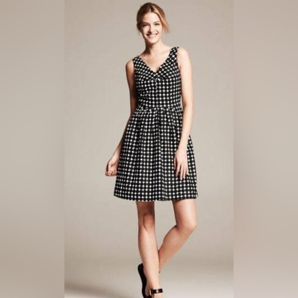 Marimekko x Banana Republic dots dress, size 6P