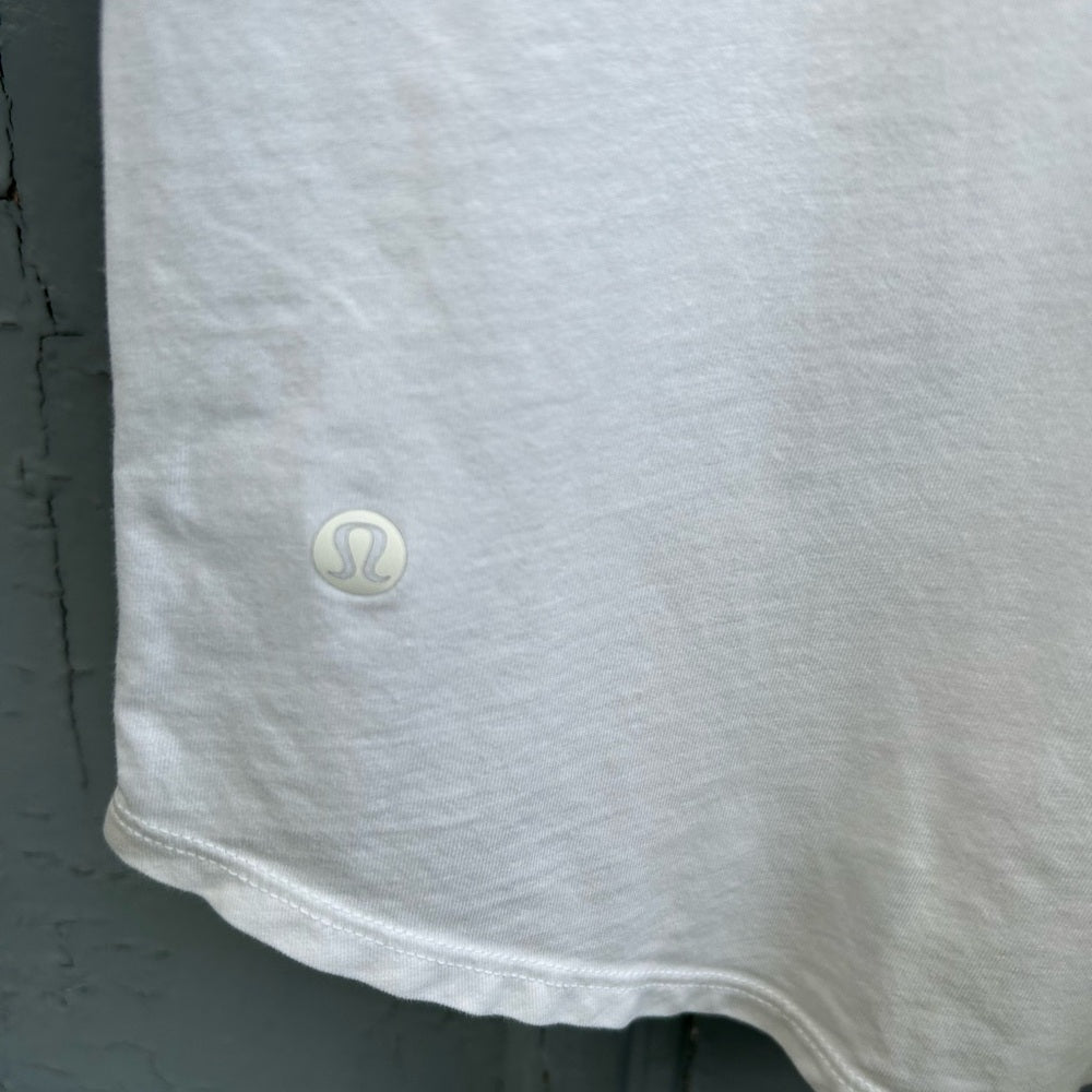 Lululemon Essential Tank *Pleated, size approx 4