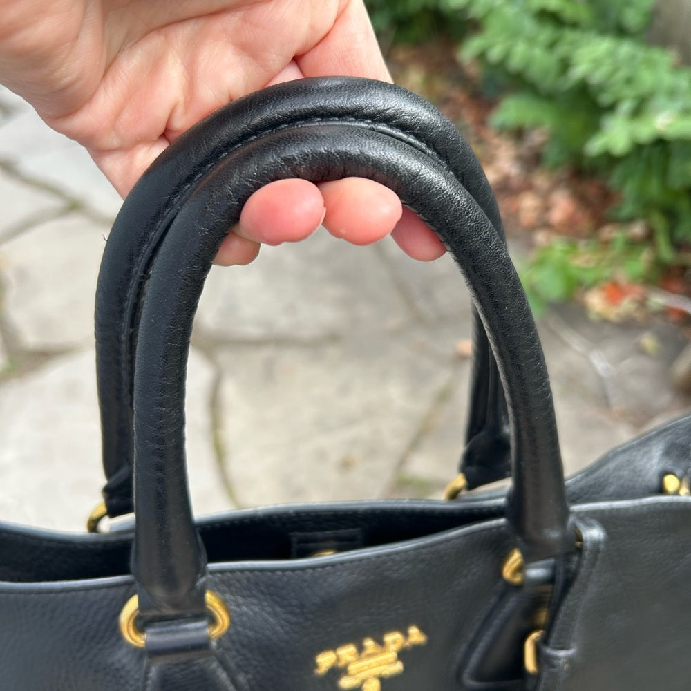 Prada Vitello Daino Zippy Shopping Bag Nero, 17.5” x 13.5” x 6”