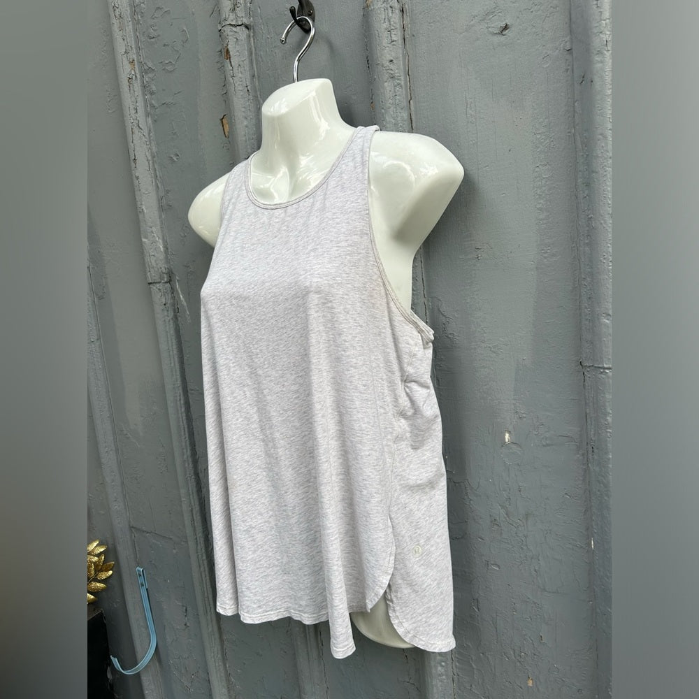 Lululemon Heathered Light Gray Cruiser Tank, size 8/10