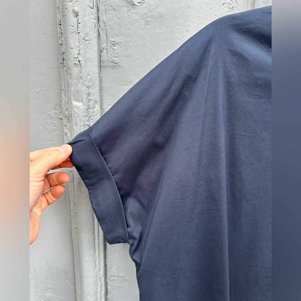 Kit & Ace Navy Buttondown short sleeve, size xs (fits up to Med)