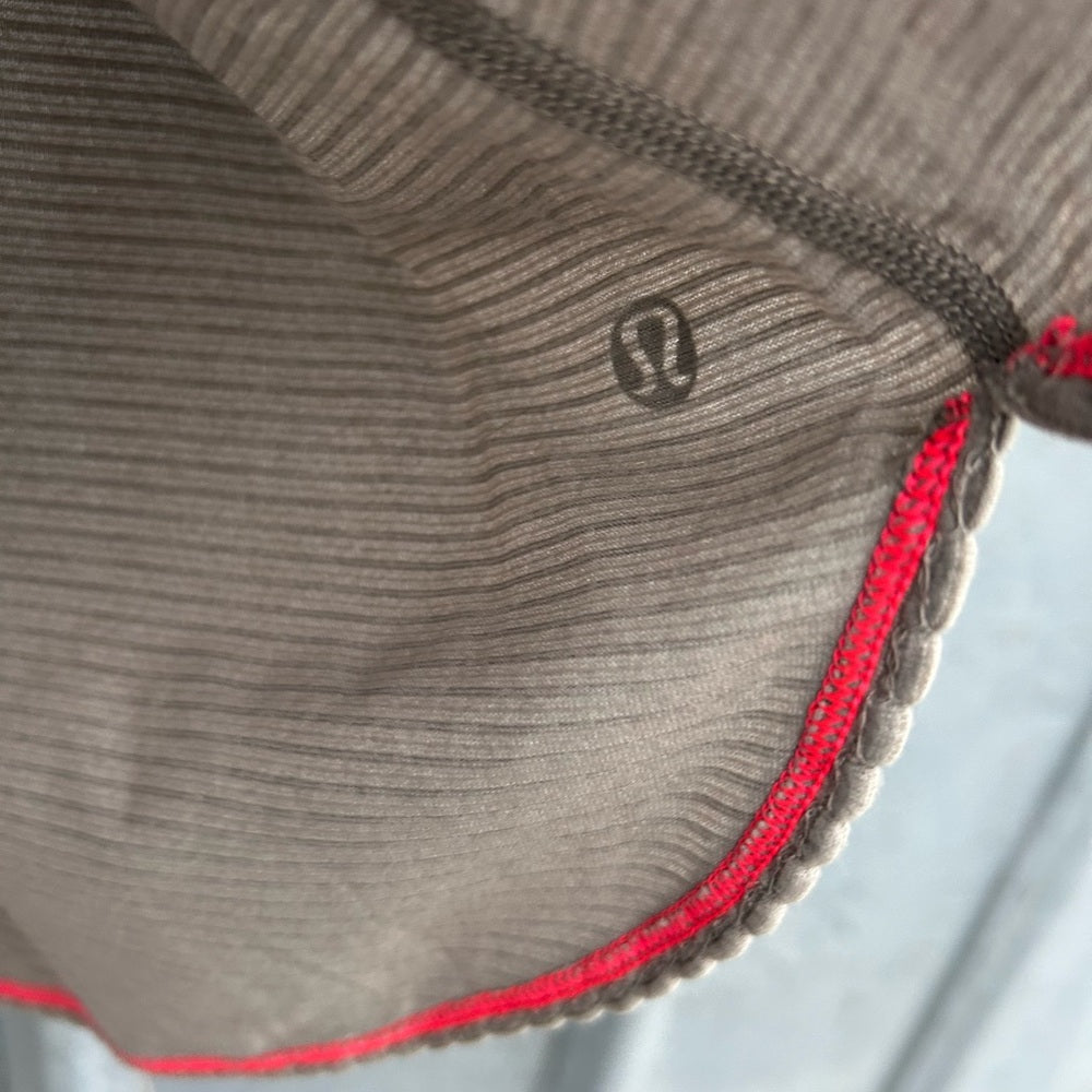 Lululemon 105 F Singlet, size 4/6