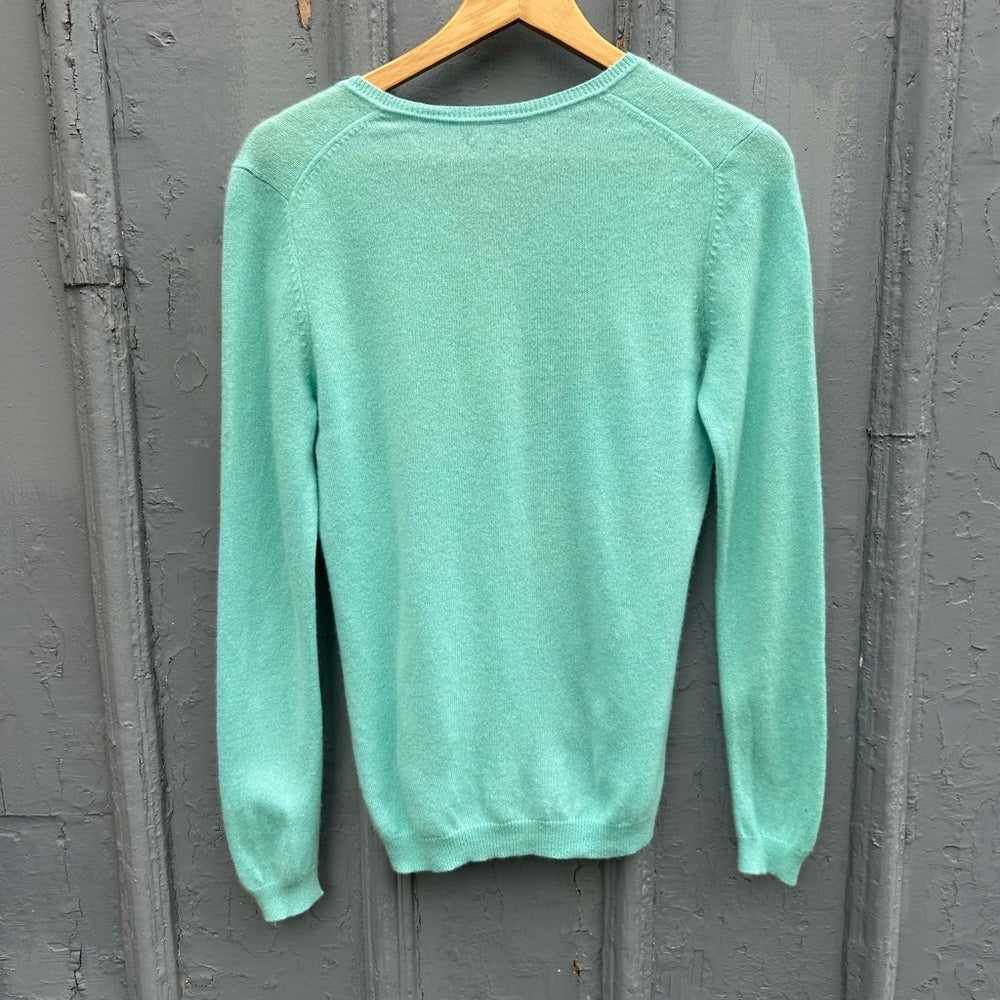 Charter Club Cashmere V Neck Sweater, size M