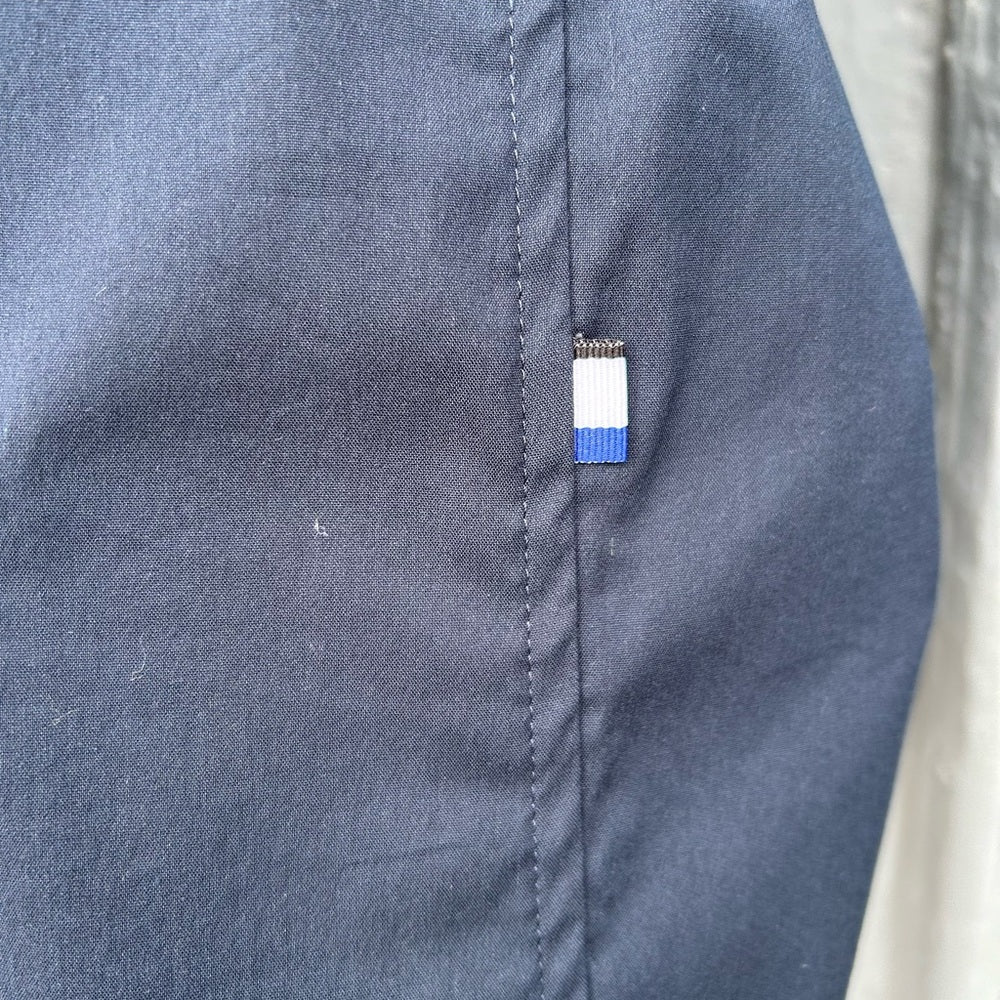 Kit & Ace Navy Buttondown short sleeve, size xs (fits up to Med)