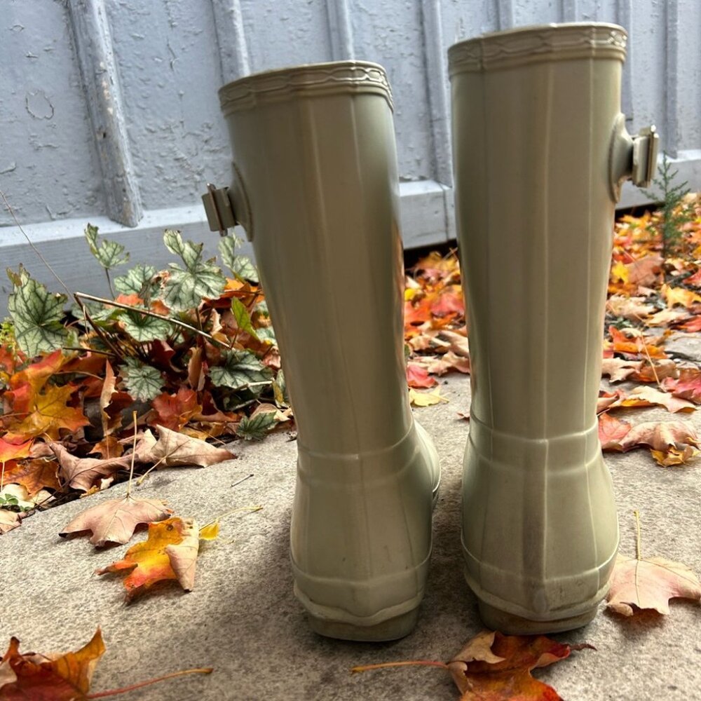 Hunter Original Short Gloss Rain Boots Grey, size 9