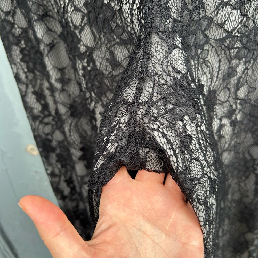Alice & Olivia Black Lace wide leg trousers, size 0