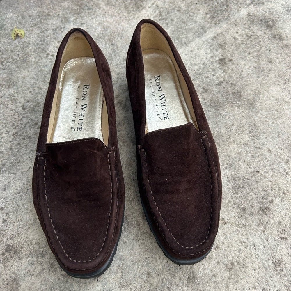 Ron White Rita Brown Suede Loafer, size 38.5 (7.5 US)