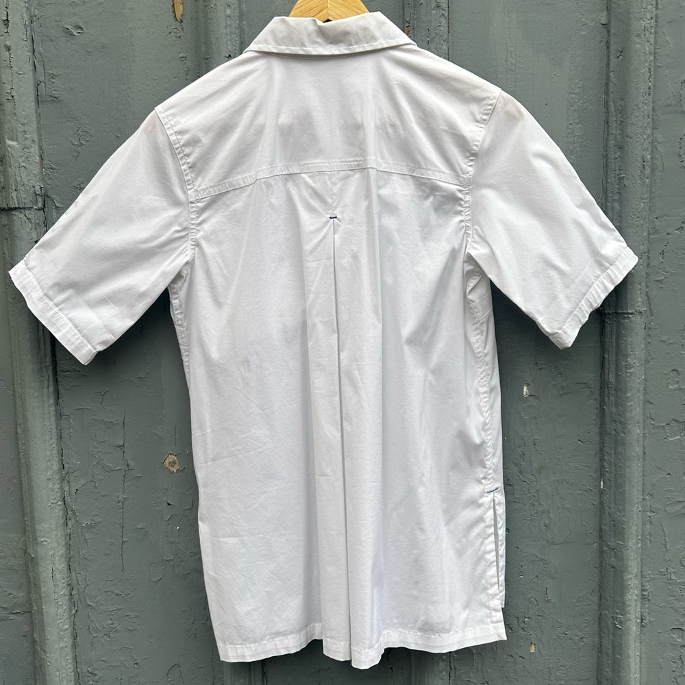 Kit & Ace Short Sleeve Button down, size M