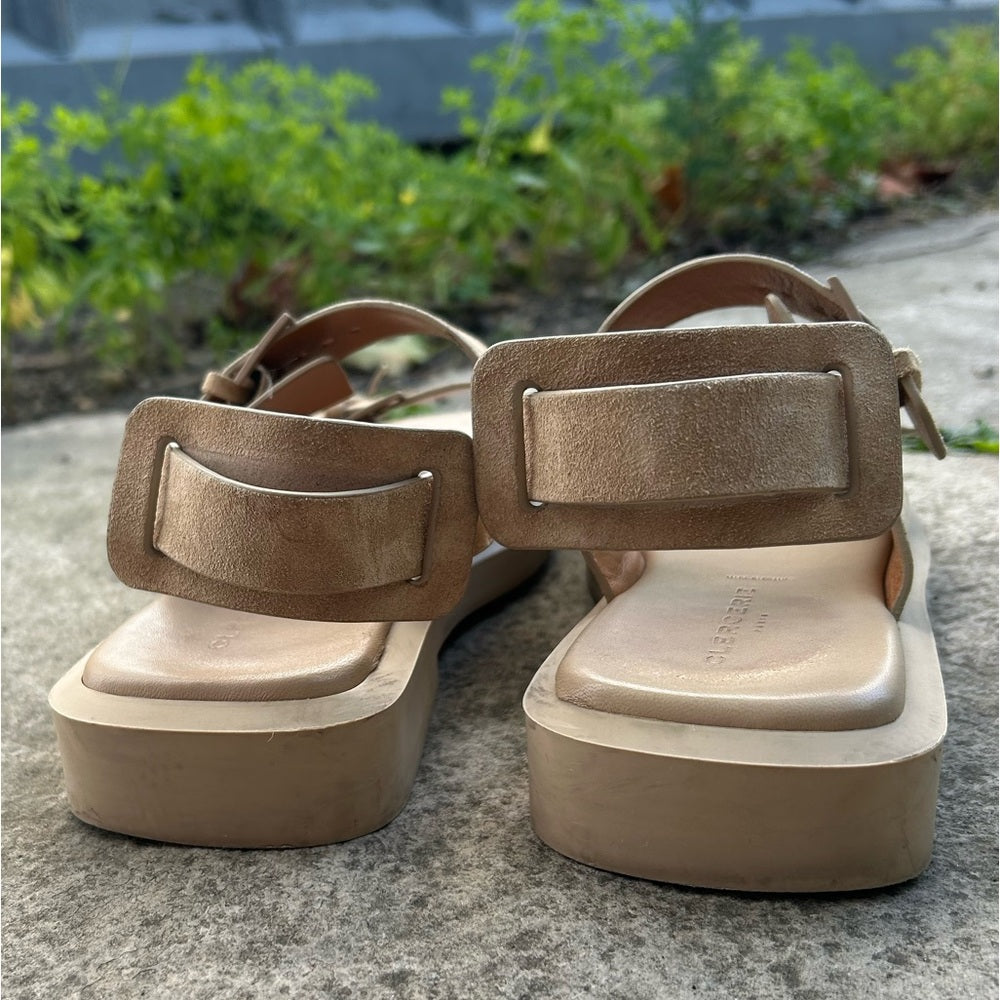 Robert Clergerie Reda Sandal, size 37.5