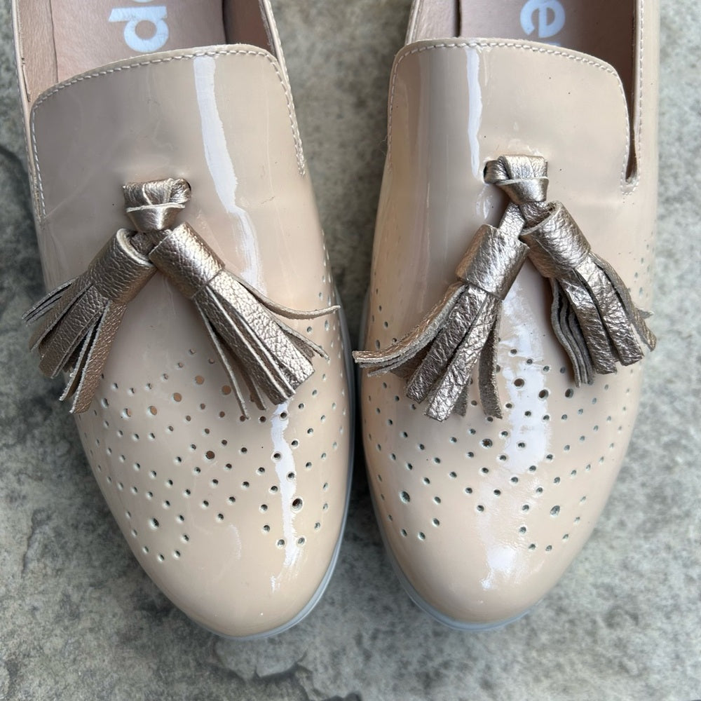 Wonders BNWOB Tassled Brogue Wedges, size 40 (US 9)