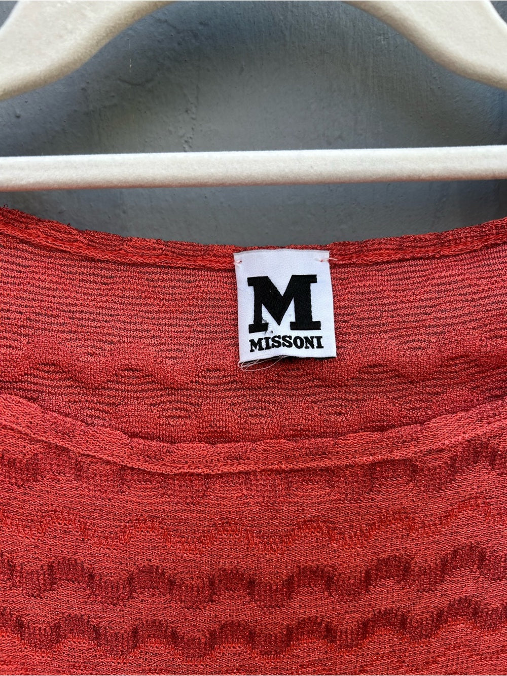 M Missoni Red Metallic Sparkle Lurex Stretch Knit Wave Top, size S