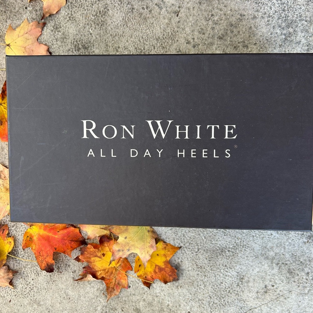 Ron White Rita Red Suede Loafer, size 38.5 (7.5 US)