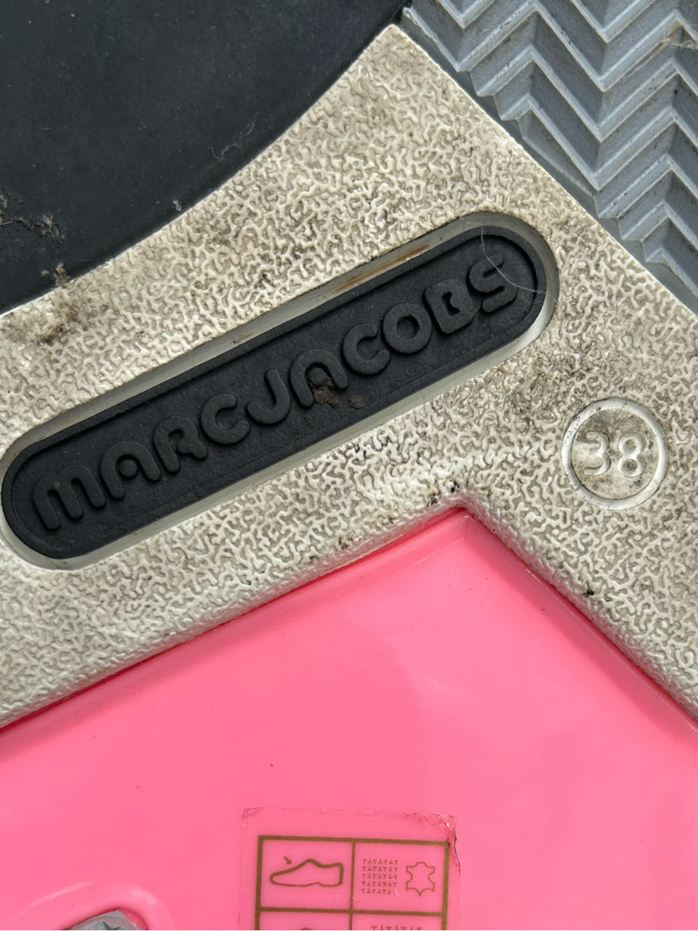 Marc Jacob’s Somewhere Sport Mesh & Satin Sandals, size 38 (7.5)