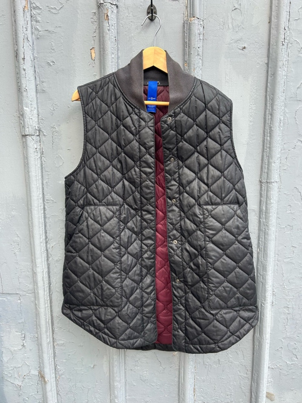 Kit & Ace All Day Black Long Quilted vest, Large