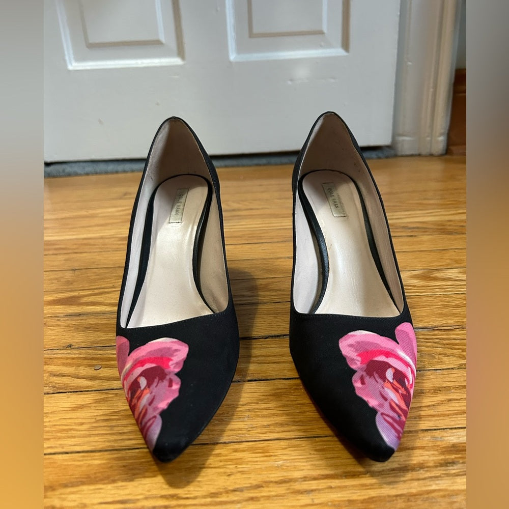 Cole Haan Satin Floral Roses Heel, size 10