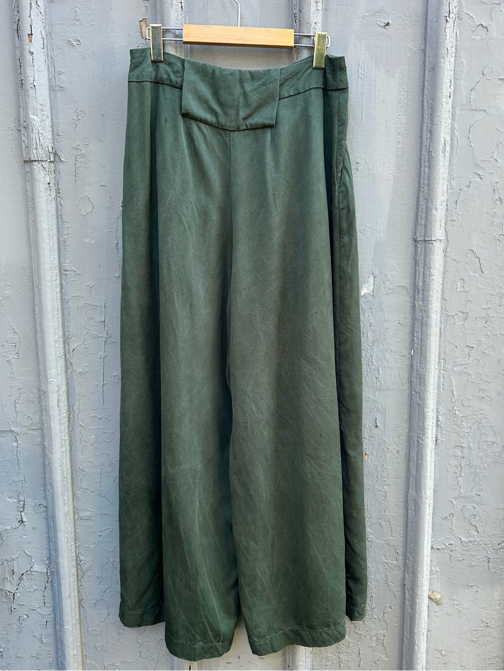 Body bag by Jude Green Nancy Wideleg Pants, size M