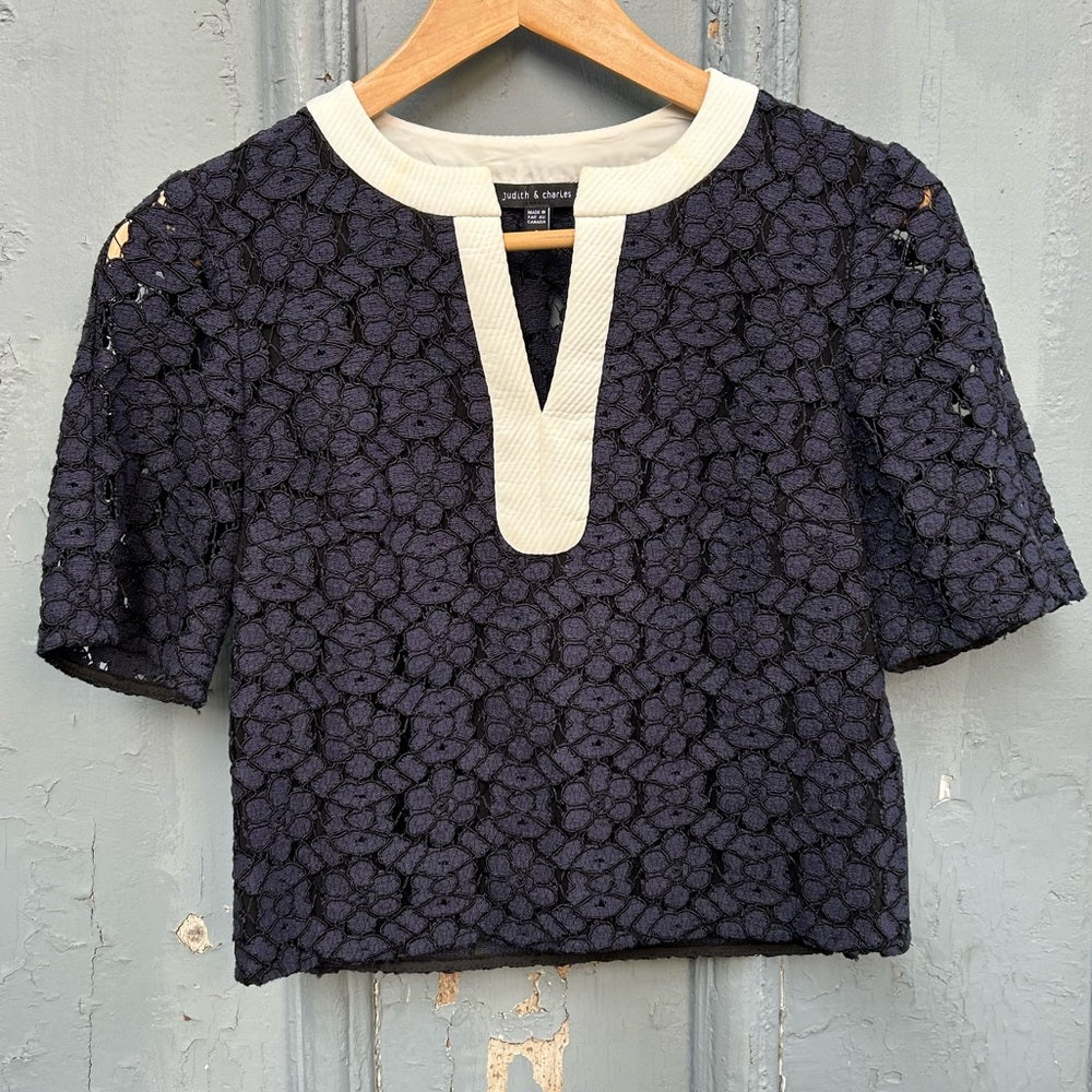 Judith & Charles Lace overlay Blouse, Size 0