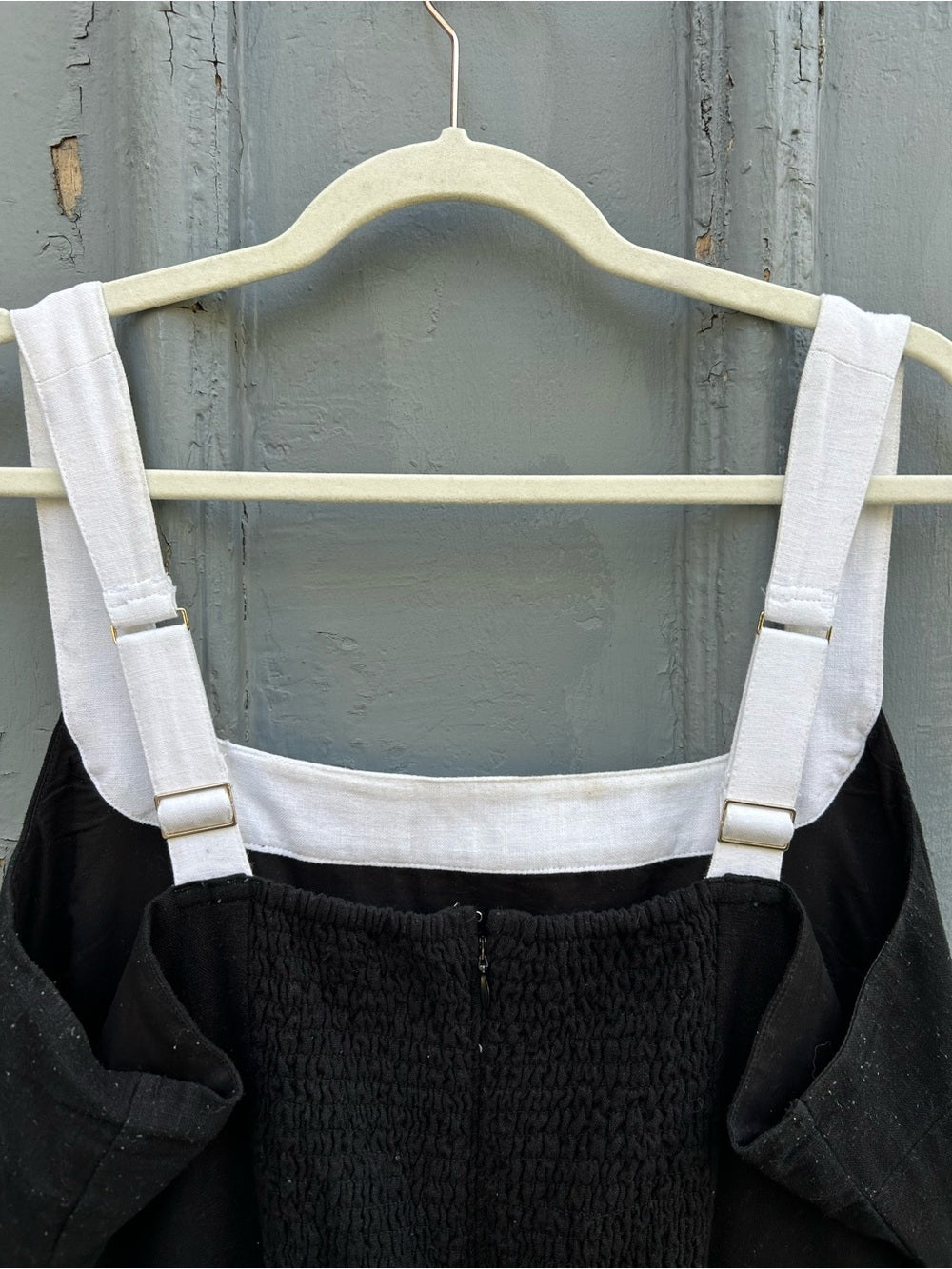 Abercrombie & Fitch Black & White Linen Cotton Smocked Dress, size XL