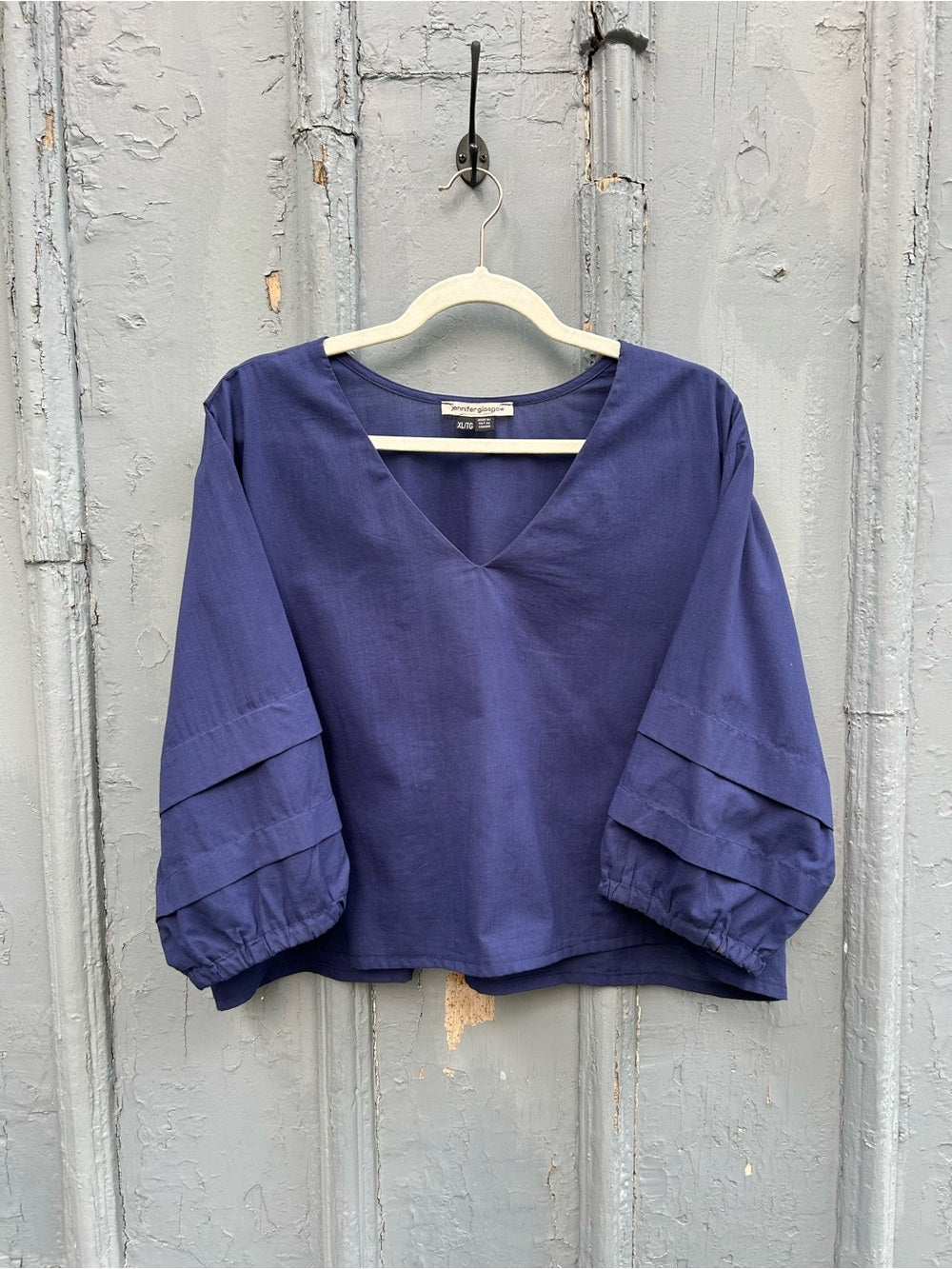 Jennifer Glasgow blue light cotton Samson blouse, size XL