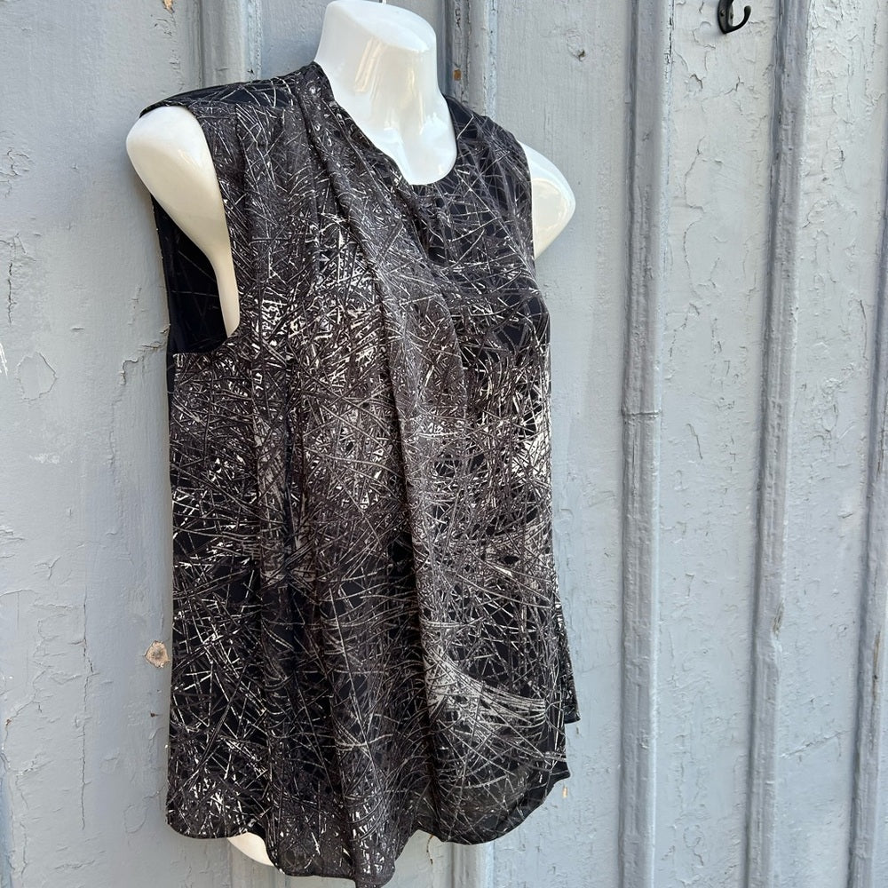 Halston Heritage Sleeveless abstract grey black blouse, BNWT, Small