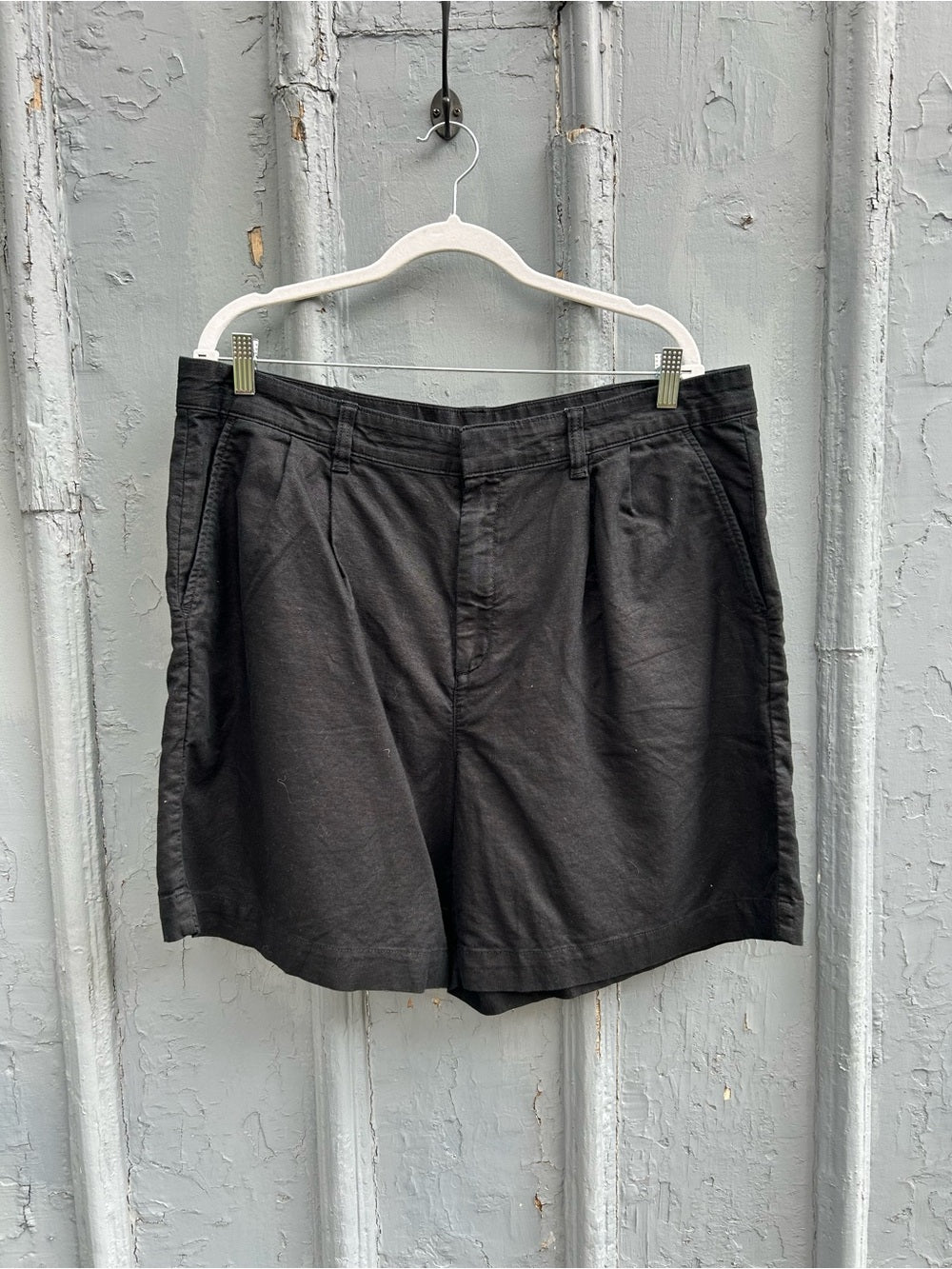 Gap Linen blend shorts, size 18