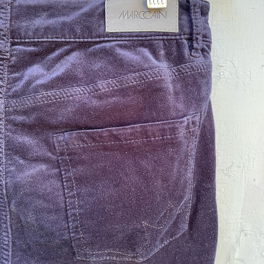 Marc Cain Blue Velvet Jean style Pants, size N3 (US8)