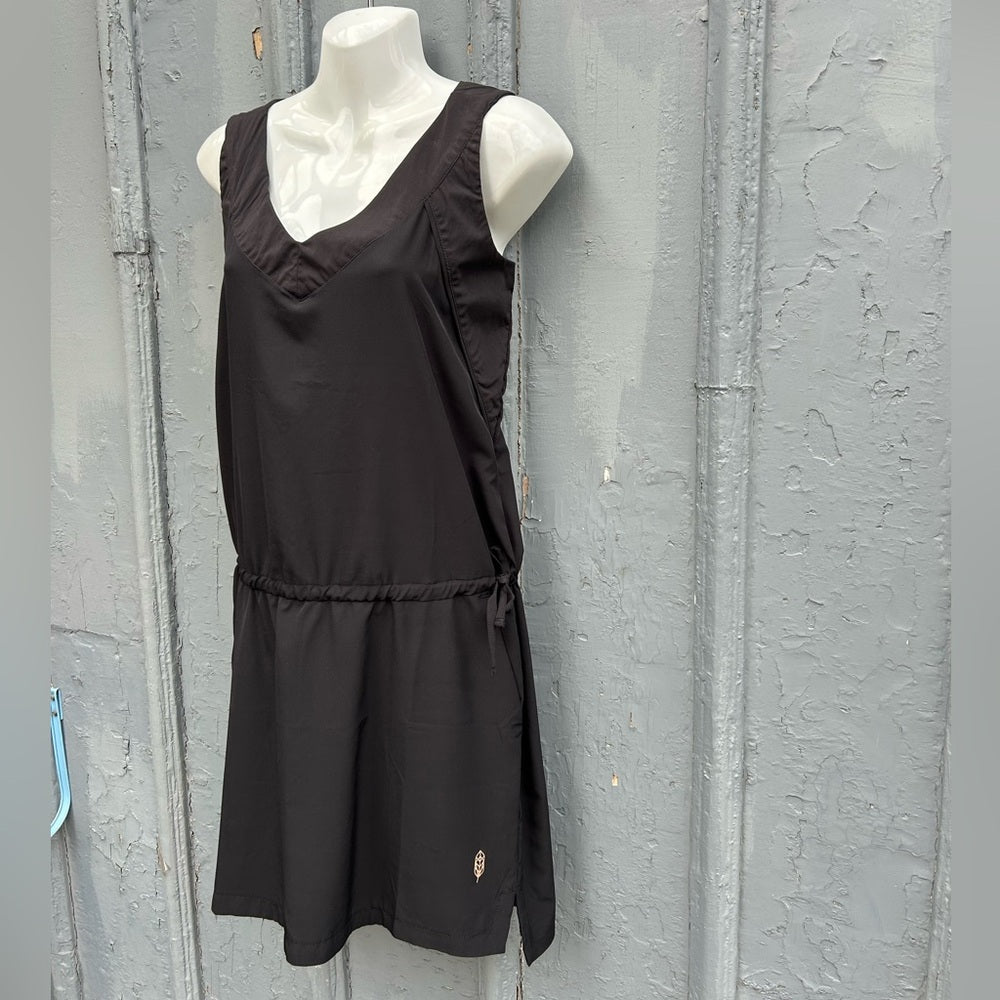Indygena Burok sleeveless black shift dress, Small