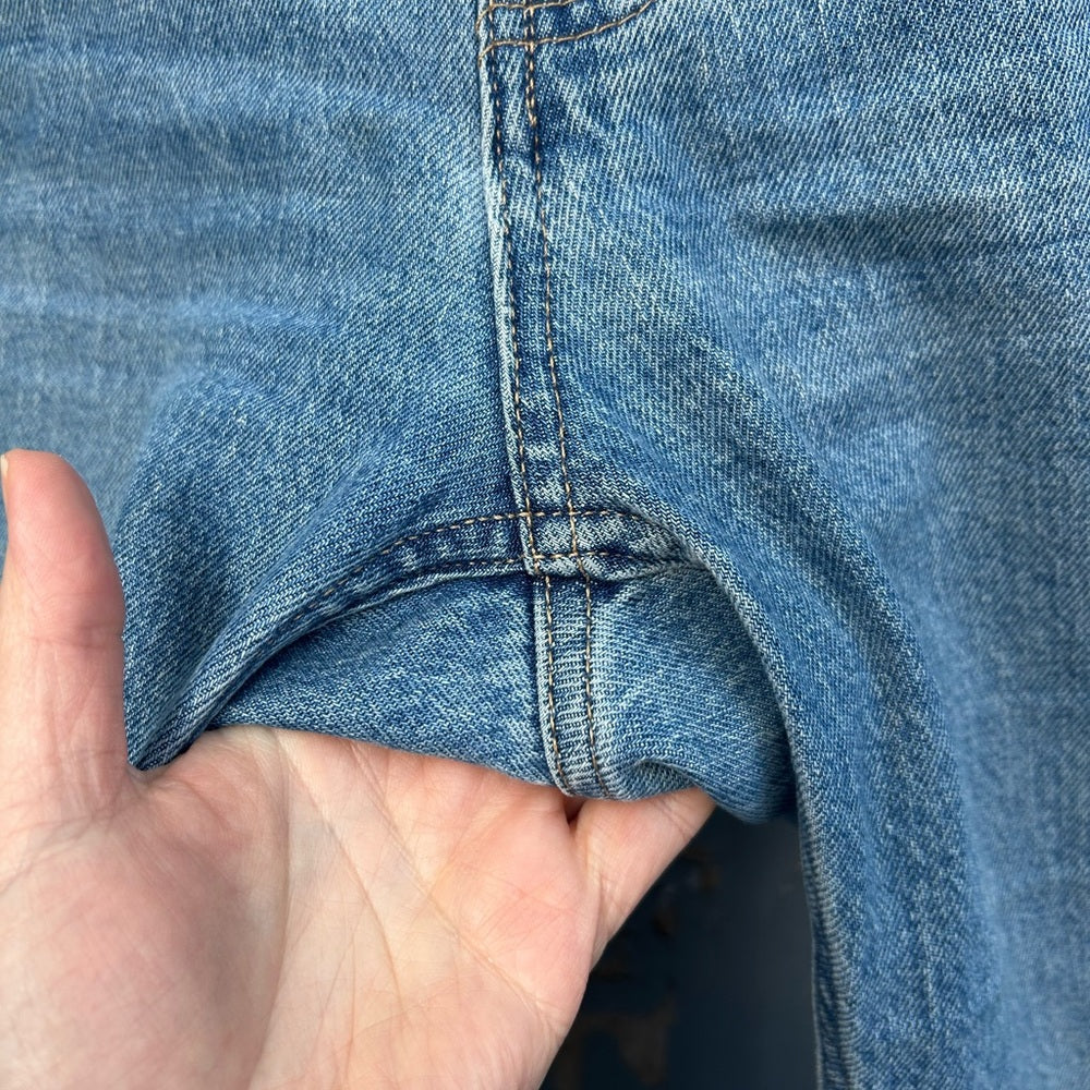 Gap 90’s Straight high rise, size 30