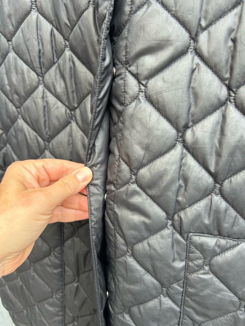 Kit & Ace All Day Black Long Quilted vest, Large