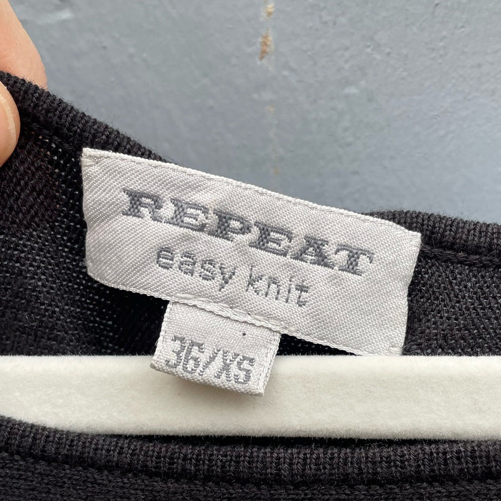 REPEAT Cashmere Sweater XS