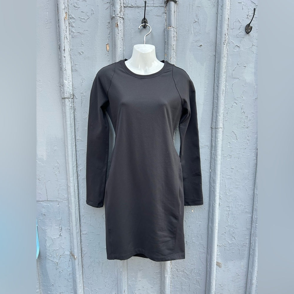 Lululemon &go Where-To Dress *Long Sleeve, size 8
