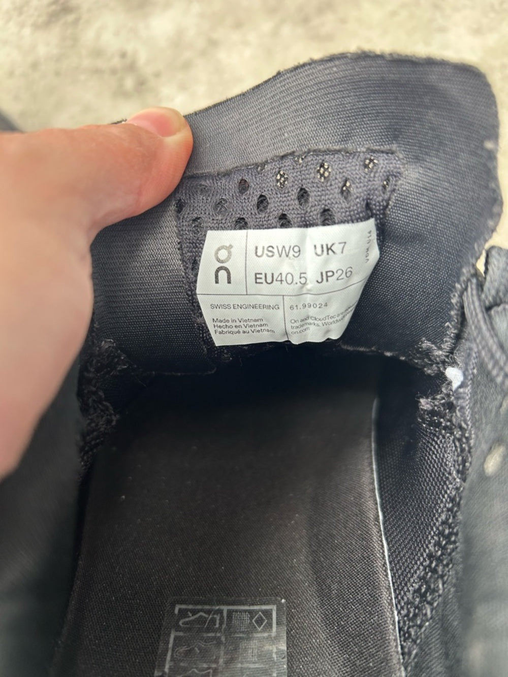 On Running CloudMonster shoes, size 9