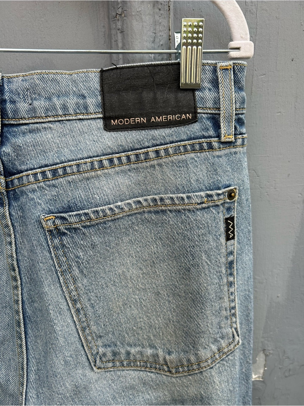 Modern American Highland Boyfriend Jean, size 29